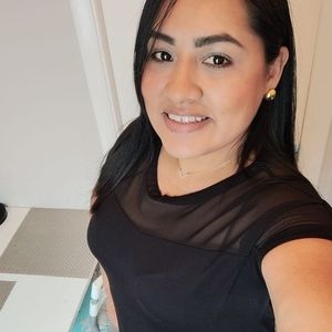 Meet your Posher, Karla